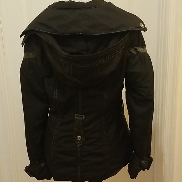 Gorgeous Eternal Beauty coat - Picture 7 of 10